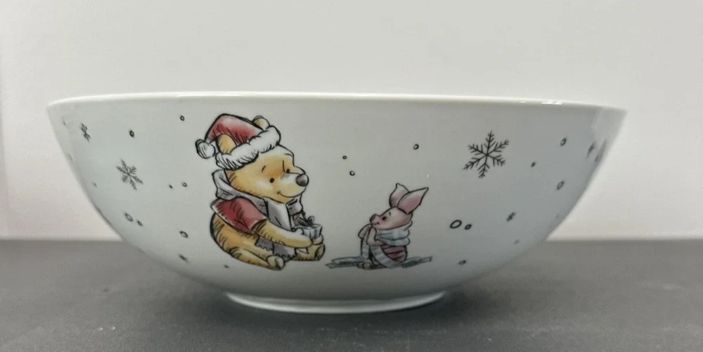 Disney Winnie the Pooh Christmas Bowl Snowflake 6 Inch Porcelain Microwave Safe